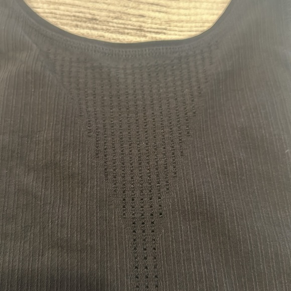 Women’s Athleta black ribbed tank size S - Picture 9 of 9